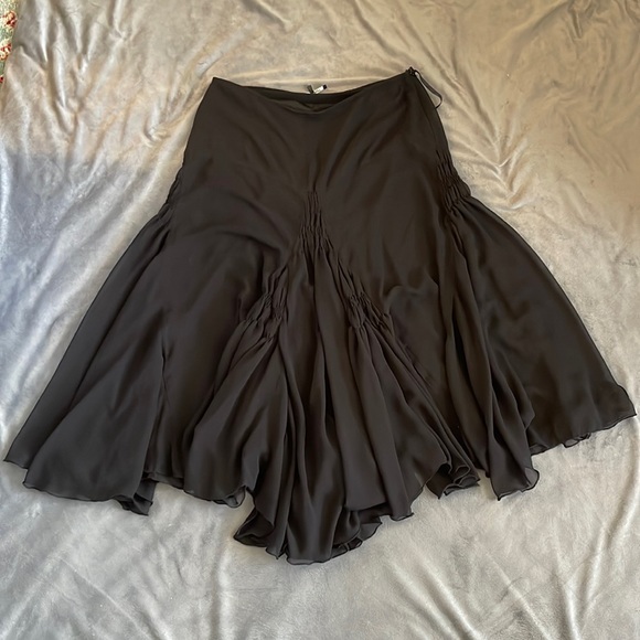 Amazing black textured skirt - Picture 6 of 12